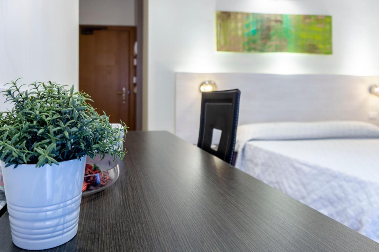 Hotel San Marco Reggio Emilia Bagian luar foto