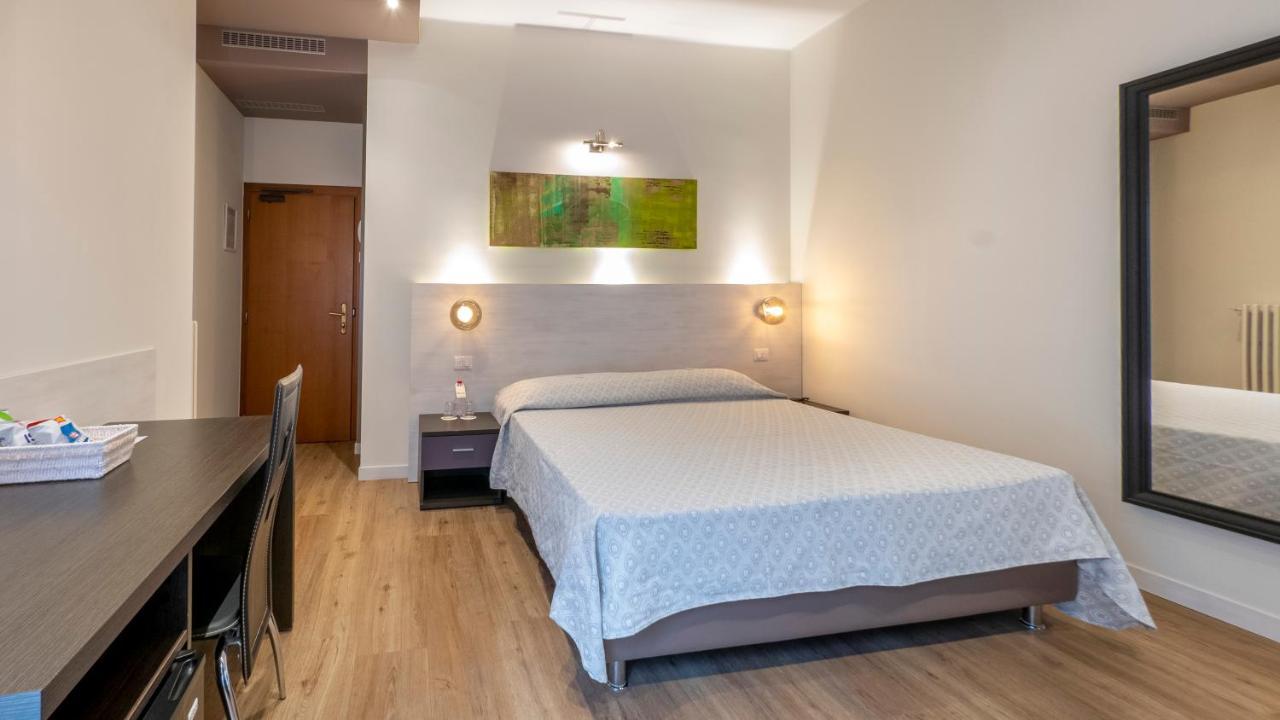 Hotel San Marco Reggio Emilia Bagian luar foto